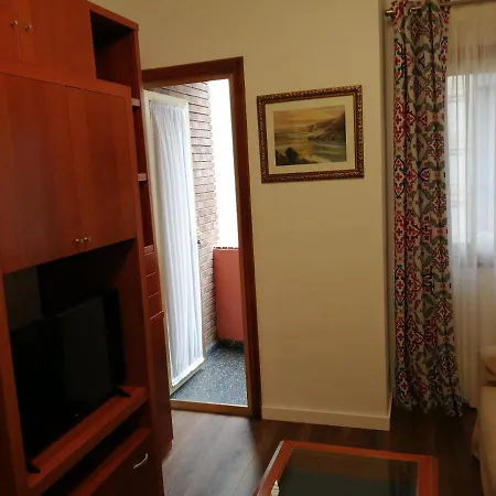 A 1 Minuto De Canteras *