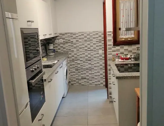 A 1 Minuto De Canteras Apartment *