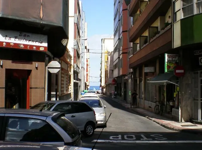 A 1 Minuto De Canteras Las Palmas / Gran Canaria